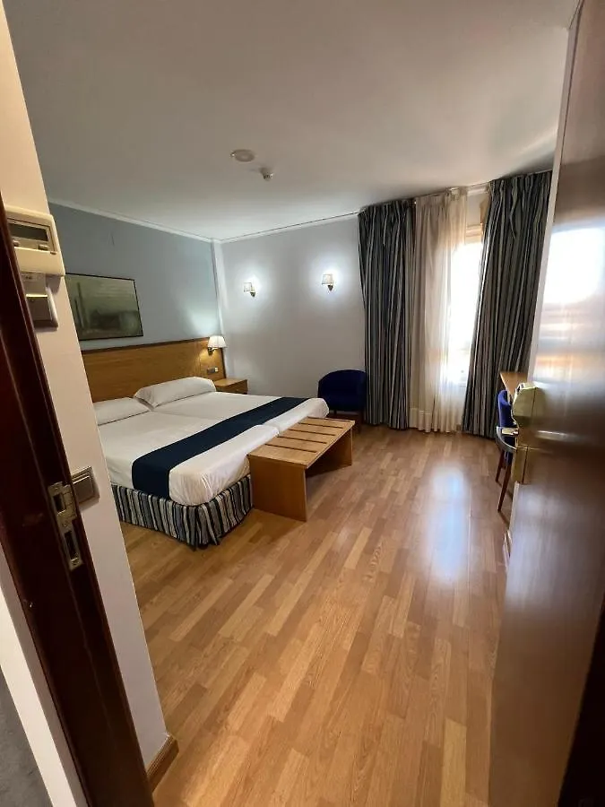 Hotel Cervantes Linares